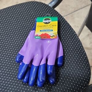 MIRACLE-GRO WATER-RESITANT GARDENING GLOVES
